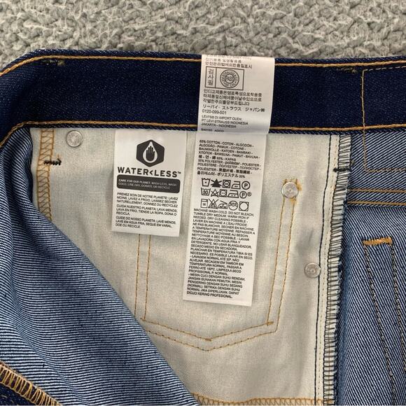 Levi's 517 Bootcut Denim Jeans Men's Blue Dark Wash  NWT  |  Size:  42 x 30 - Picture 12 of 16